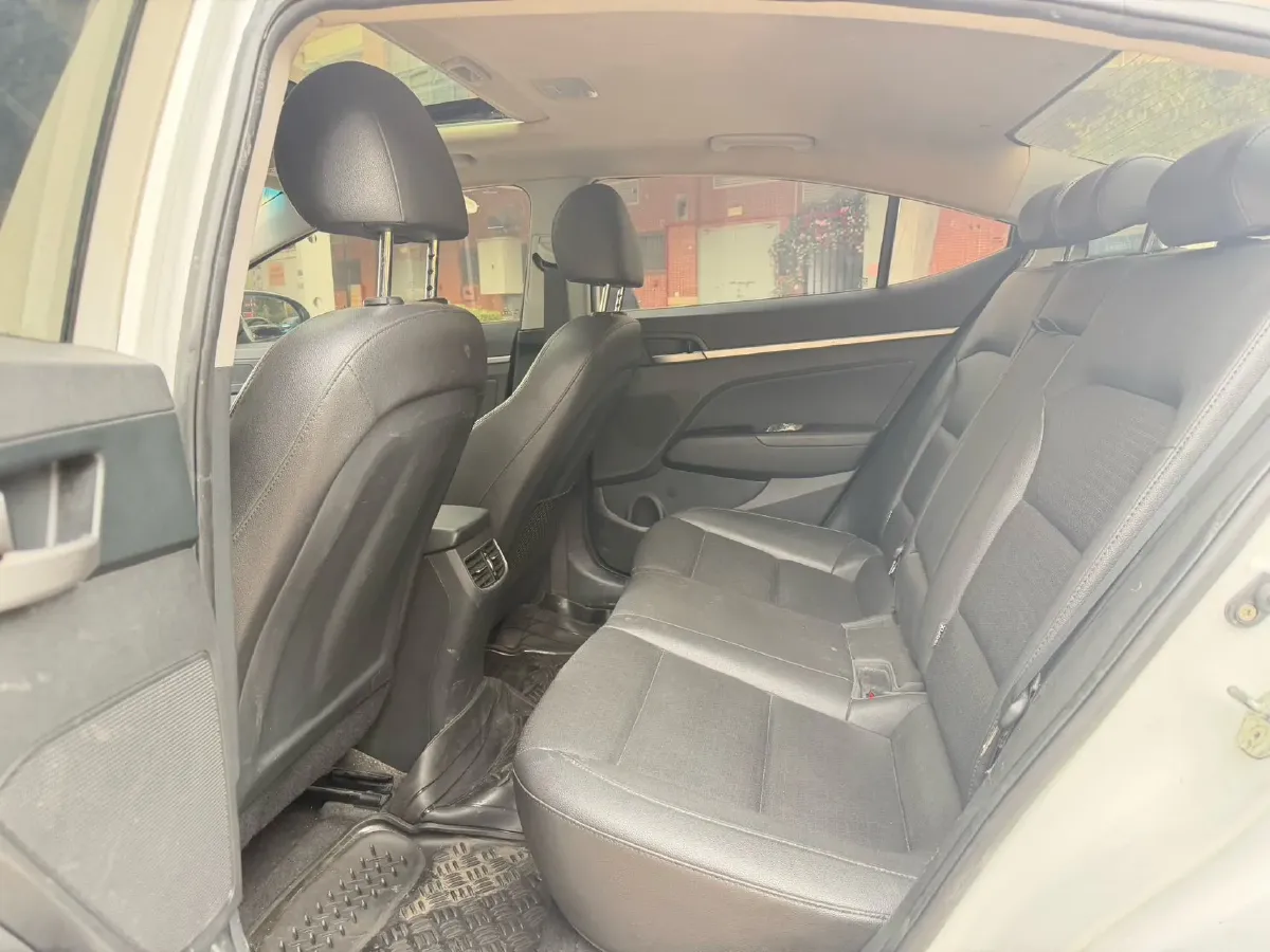 2020 Hyundai Elantra 1.5L 115HP L4 CVT,autocango,china used car exporter,china ev exporter,chinese used car exporter,chinese used ev exporter