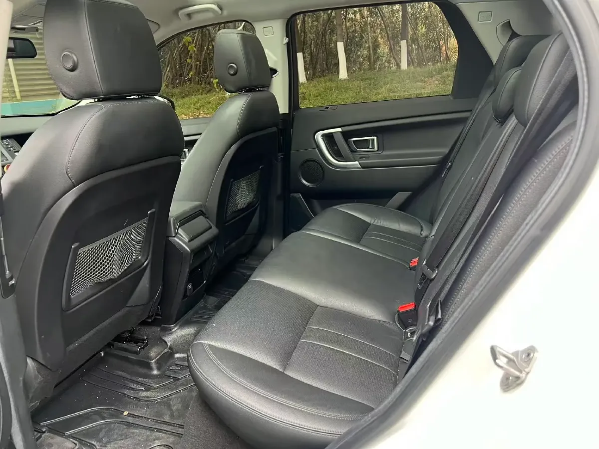 2019 Land Rover Discovery Sport 2.0T 241HP L4 9AT,autocango,china used car exporter,china ev exporter,chinese used car exporter,chinese used ev exporter