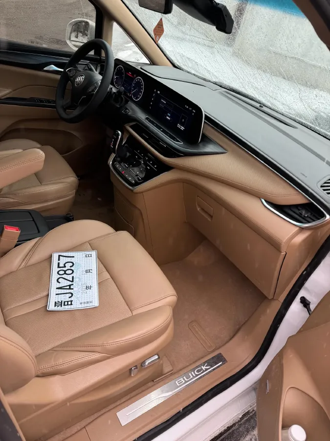 2021 Buick GL8 2.0T 237HP L4 9AT,autocango,china used car exporter,china ev exporter,chinese used car exporter,chinese used ev exporter