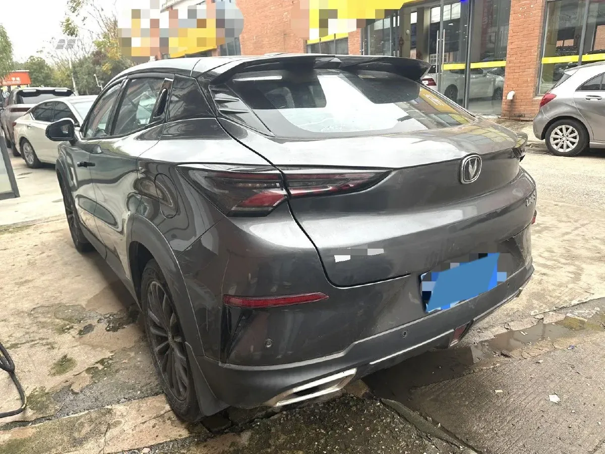 2020 ChangAn UNI-T 1.5T 180HP L4 7DCT,autocango,china used car exporter,china ev exporter,chinese used car exporter,chinese used ev exporter