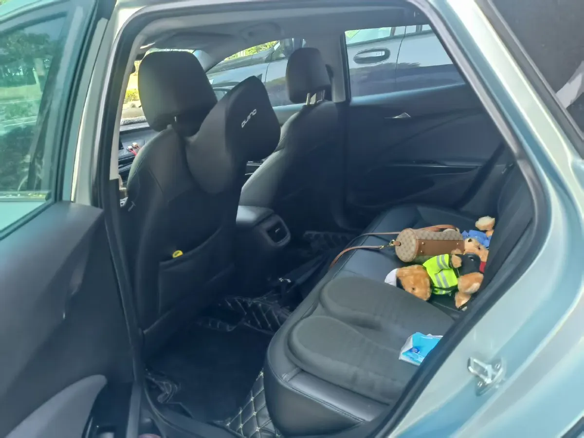 2022 Buick Velite 6 1.5L 102HP L4 E-CVT PHEV 9.5KWH,autocango,china used car exporter,china ev exporter,chinese used car exporter,chinese used ev exporter