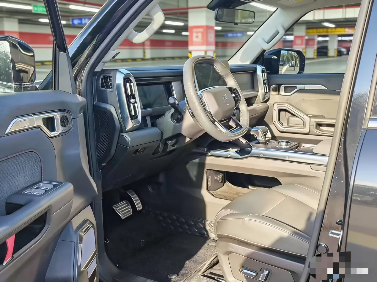 2023 Jetour Traveller 2.0T 254HP L4 7DCT,autocango,china used car exporter,china ev exporter,chinese used car exporter,chinese used ev exporter