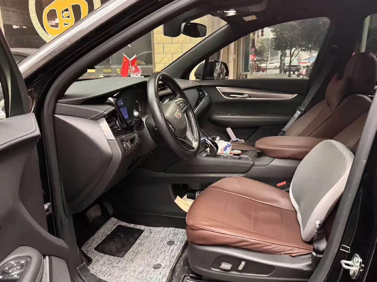 2022 Cadillac XT6 2.0T 237HP L4 9AT,autocango,china used car exporter,china ev exporter,chinese used car exporter,chinese used ev exporter