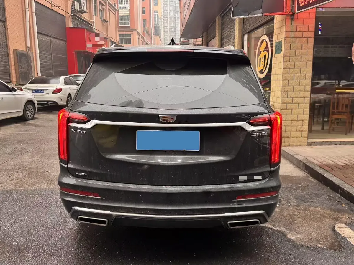2022 Cadillac XT6 2.0T 237HP L4 9AT,autocango,china used car exporter,china ev exporter,chinese used car exporter,chinese used ev exporter