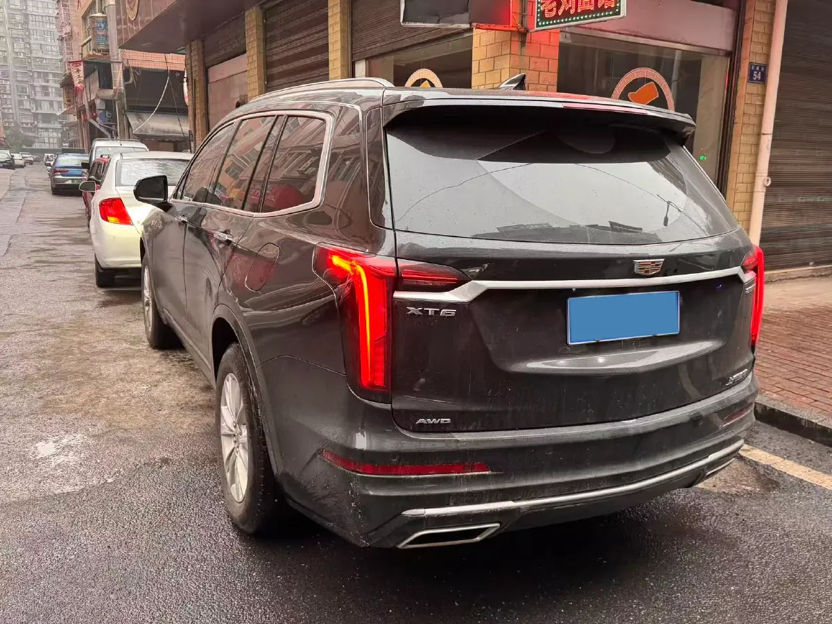 2022 Cadillac XT6 2.0T 237HP L4 9AT,autocango,china used car exporter,china ev exporter,chinese used car exporter,chinese used ev exporter