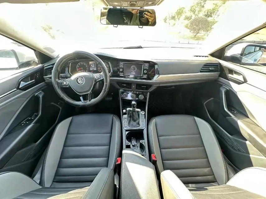 2019 Jeep Renegade 1.3T 173HP L4 7DCT,autocango,china used car exporter,china ev exporter,chinese used car exporter,chinese used ev exporter