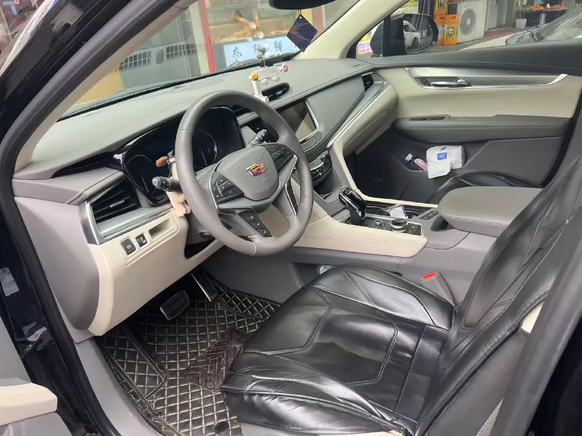 2022 Cadillac XT5 2.0T 237HP L4 9AT,autocango,china used car exporter,china ev exporter,chinese used car exporter,chinese used ev exporter