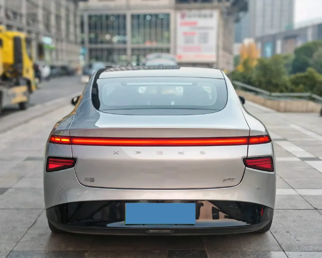 2022 Xpeng P7 BEV 83.1KWH,autocango,china used car exporter,china ev exporter,chinese used car exporter,chinese used ev exporter