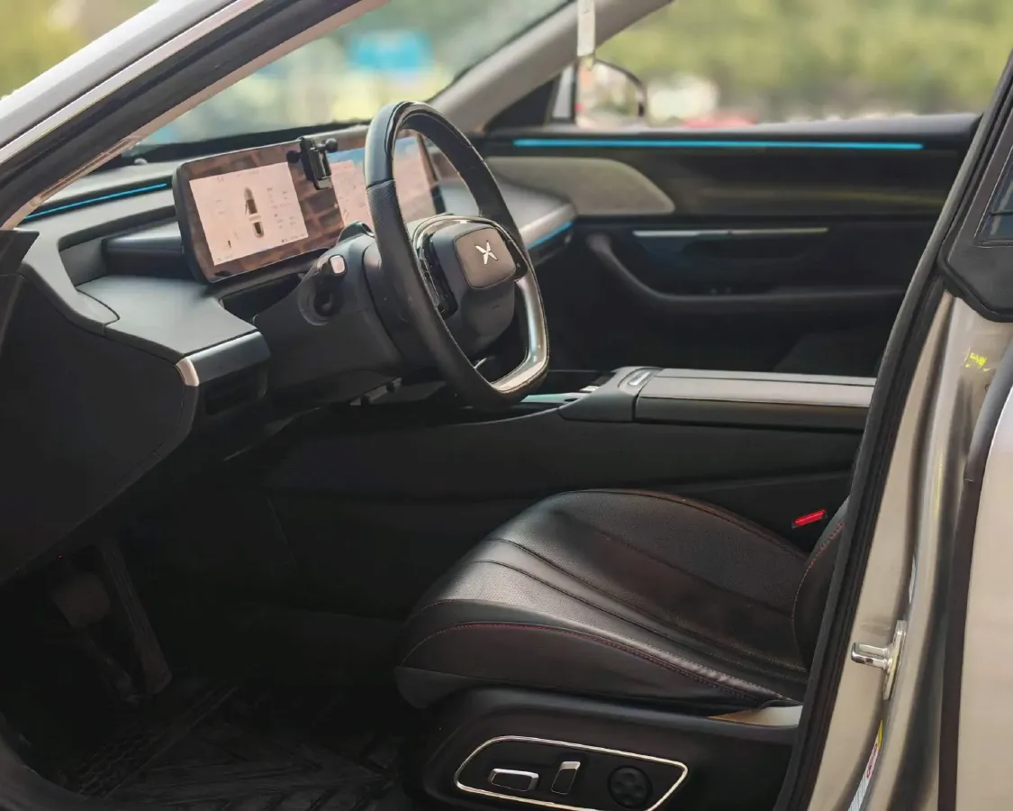 2022 Xpeng P7 BEV 83.1KWH,autocango,china used car exporter,china ev exporter,chinese used car exporter,chinese used ev exporter