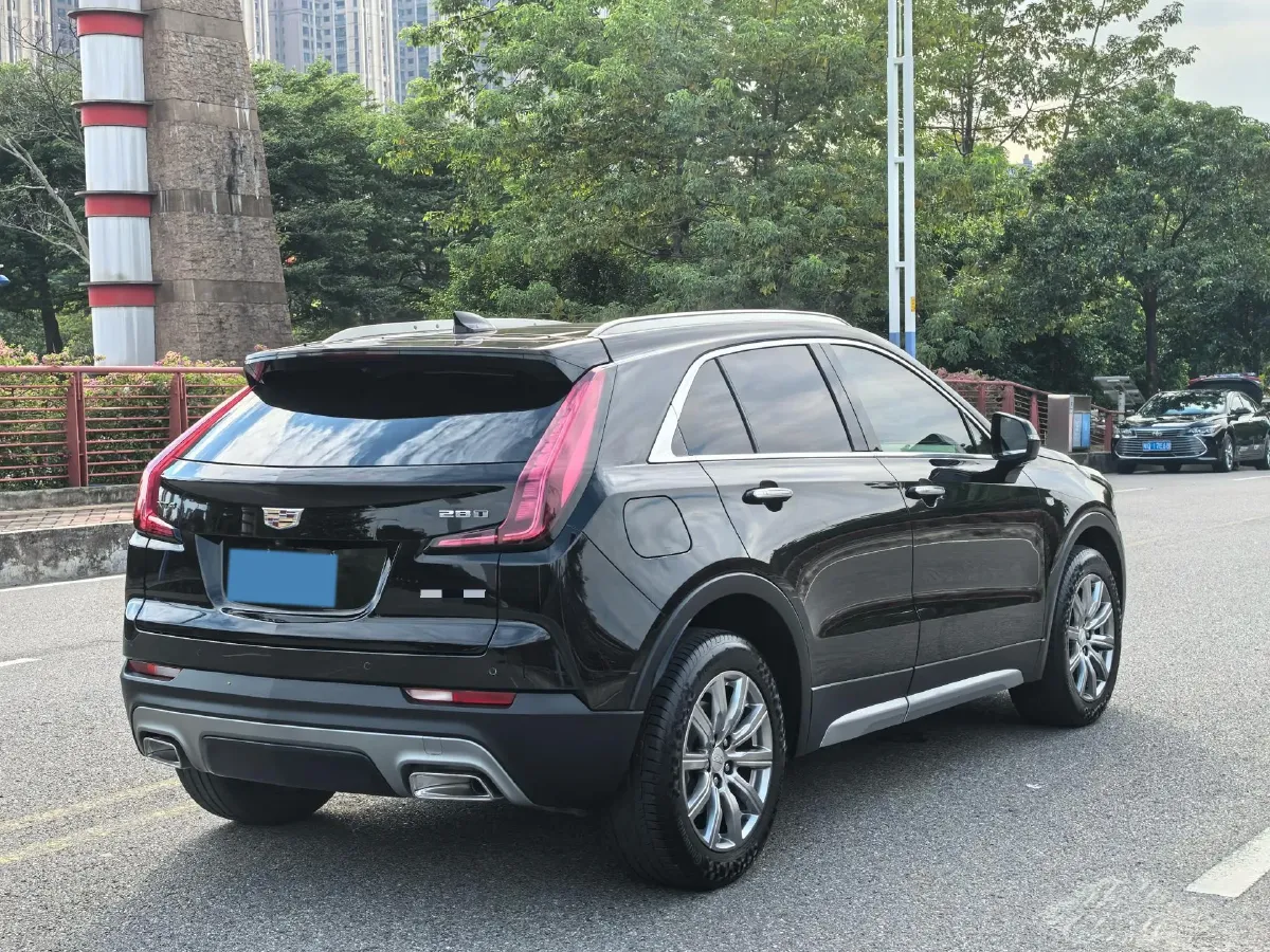 2021 Cadillac XT4 2.0T 237HP L4 9AT,autocango,china used car exporter,china ev exporter,chinese used car exporter,chinese used ev exporter