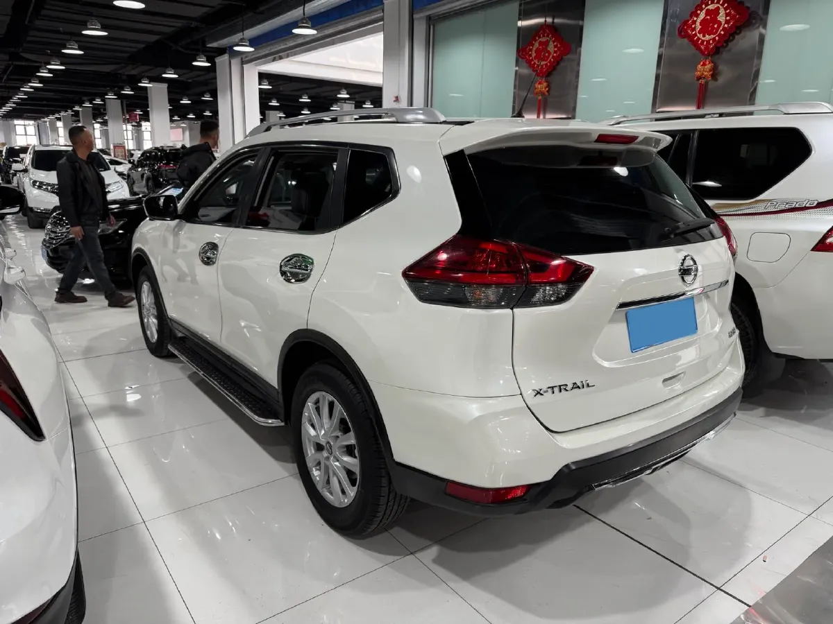 2021 Nissan X-Trail 2.0L 151HP L4 CVT,autocango,china used car exporter,china ev exporter,chinese used car exporter,chinese used ev exporter