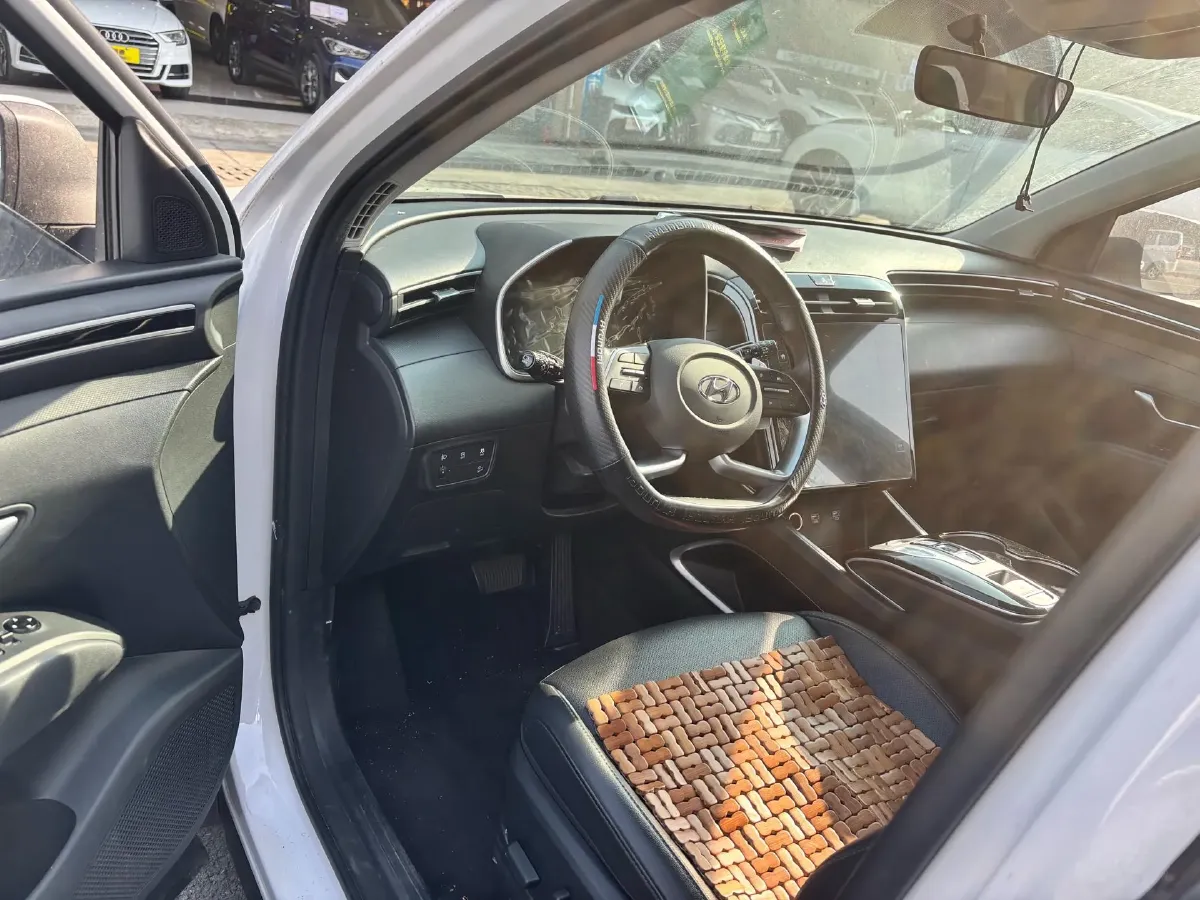 2023 Hyundai Tucson 1.5T 200HP L4 8AT,autocango,china used car exporter,china ev exporter,chinese used car exporter,chinese used ev exporter