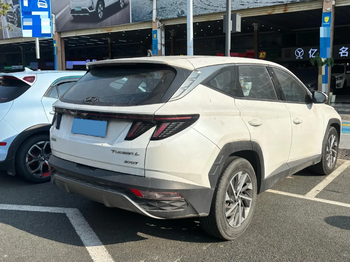 2023 Hyundai Tucson 1.5T 200HP L4 8AT,autocango,china used car exporter,china ev exporter,chinese used car exporter,chinese used ev exporter