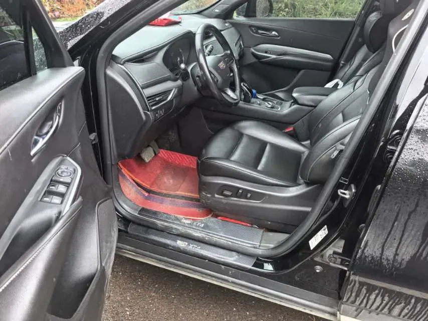 2020 Cadillac XT4 2.0T 241HP L4 9AT,autocango,china used car exporter,china ev exporter,chinese used car exporter,chinese used ev exporter