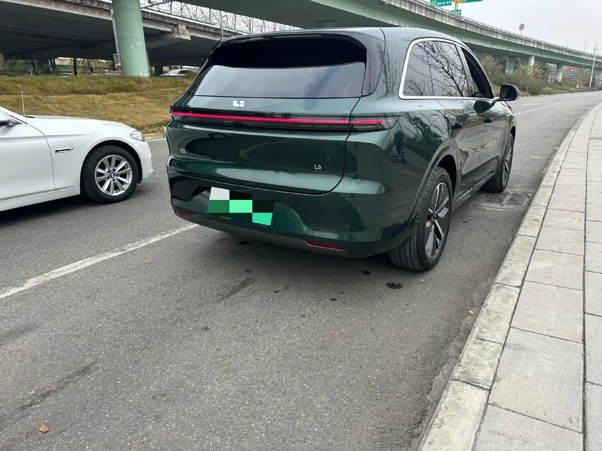 2024 Li L6 Range Extended 154HP L4 REEV 36.8KWH,autocango,china used car exporter,china ev exporter,chinese used car exporter,chinese used ev exporter