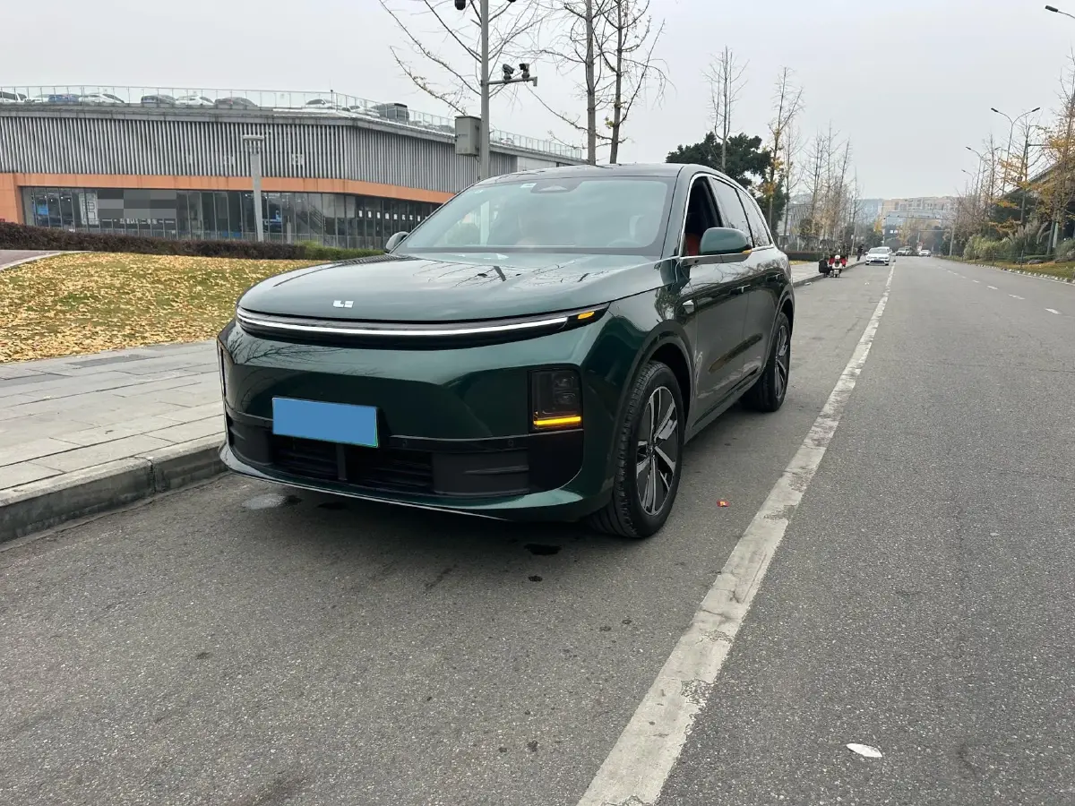 2024 Li L6 Range Extended 154HP L4 REEV 36.8KWH 2024 Li L6 Range Extended 154HP L4 REEV 36.8KWH