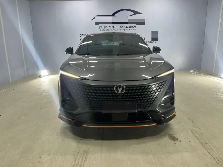 2022 ChangAn UNI-T 1.5T 188HP L4 7DCT,autocango,china used car exporter,china ev exporter,chinese used car exporter,chinese used ev exporter