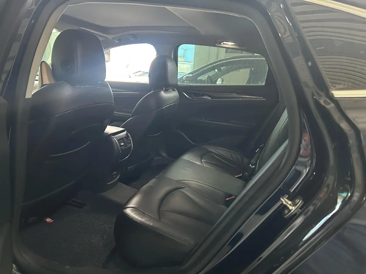 2021 Buick Larcosse 1.5T 169HP L4 9AT,autocango,china used car exporter,china ev exporter,chinese used car exporter,chinese used ev exporter