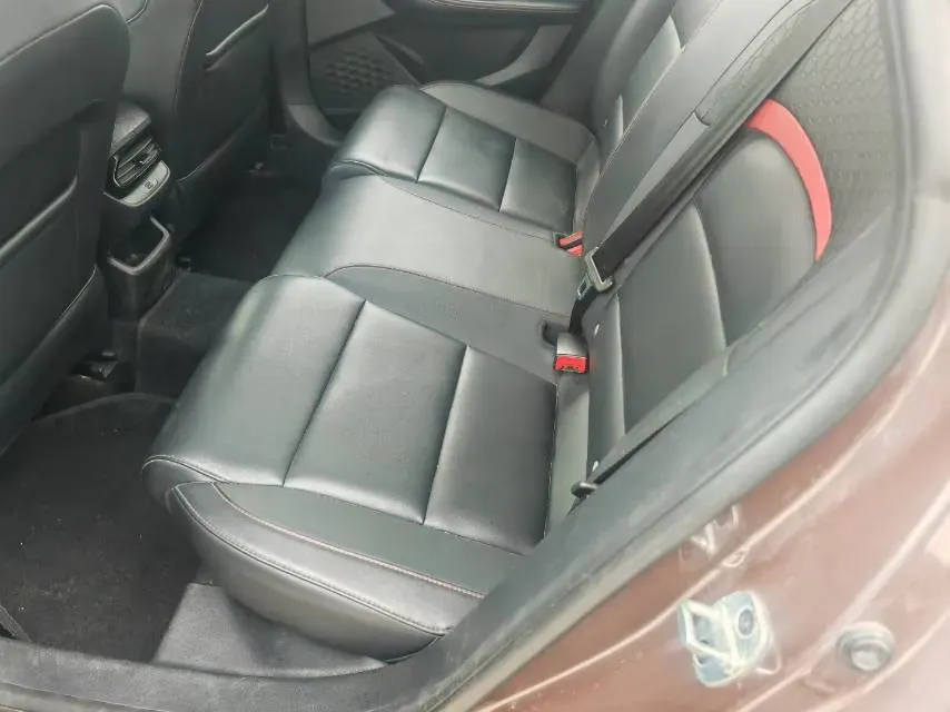 2021 MG 5 1.5L 120HP L4 5MT,autocango,china used car exporter,china ev exporter,chinese used car exporter,chinese used ev exporter