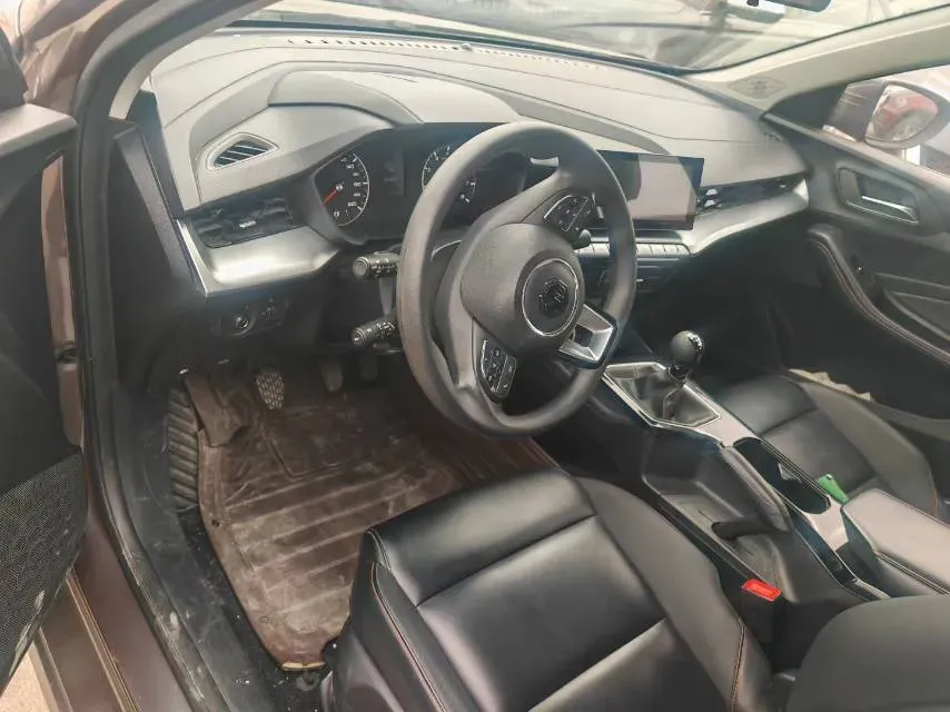 2021 MG 5 1.5L 120HP L4 5MT,autocango,china used car exporter,china ev exporter,chinese used car exporter,chinese used ev exporter