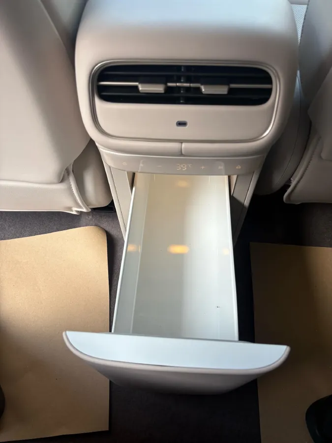 2026 IM LS6 REEV 155HP REEV,autocango,china used car exporter,china ev exporter,chinese used car exporter,chinese used ev exporter