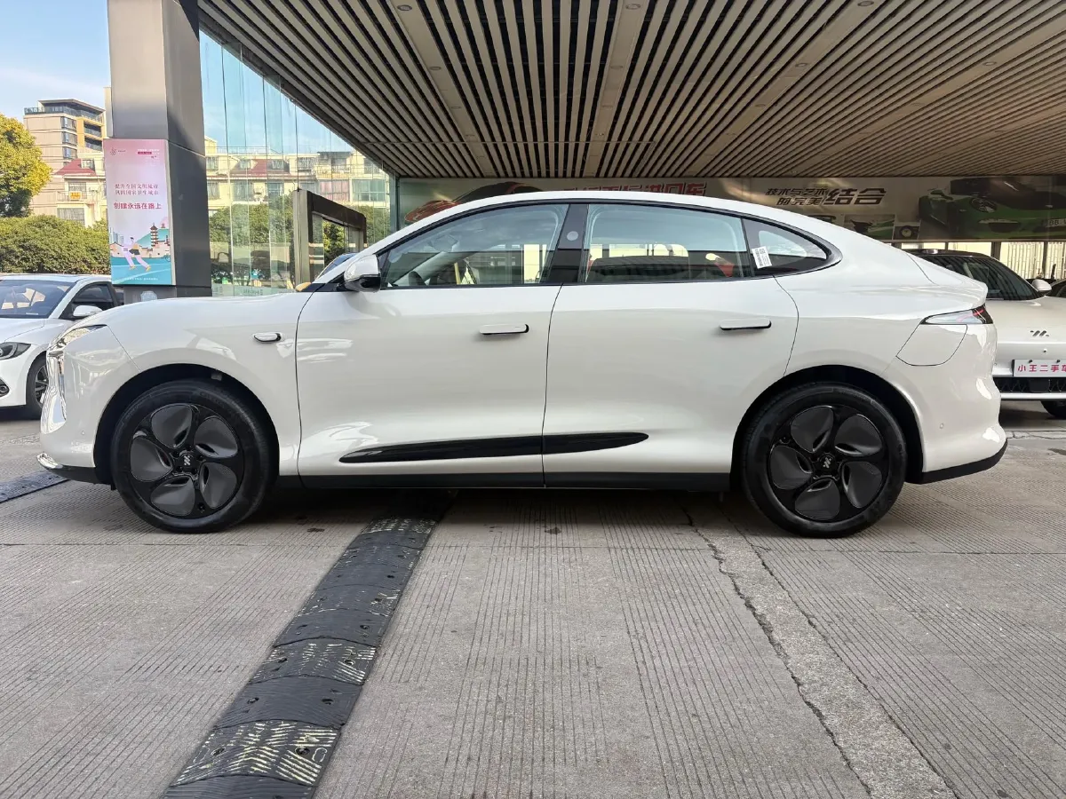 2026 IM LS6 REEV 155HP REEV,autocango,china used car exporter,china ev exporter,chinese used car exporter,chinese used ev exporter