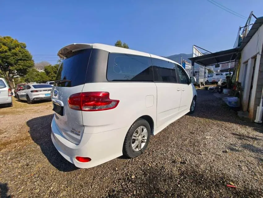 2020 DongFeng DFAC YuFeng 2.5T 136HP L4 6MT,autocango,china used car exporter,china ev exporter,chinese used car exporter,chinese used ev exporter