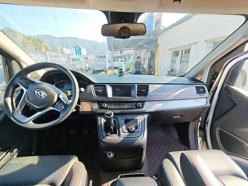 2020 DongFeng DFAC YuFeng 2.5T 136HP L4 6MT,autocango,china used car exporter,china ev exporter,chinese used car exporter,chinese used ev exporter