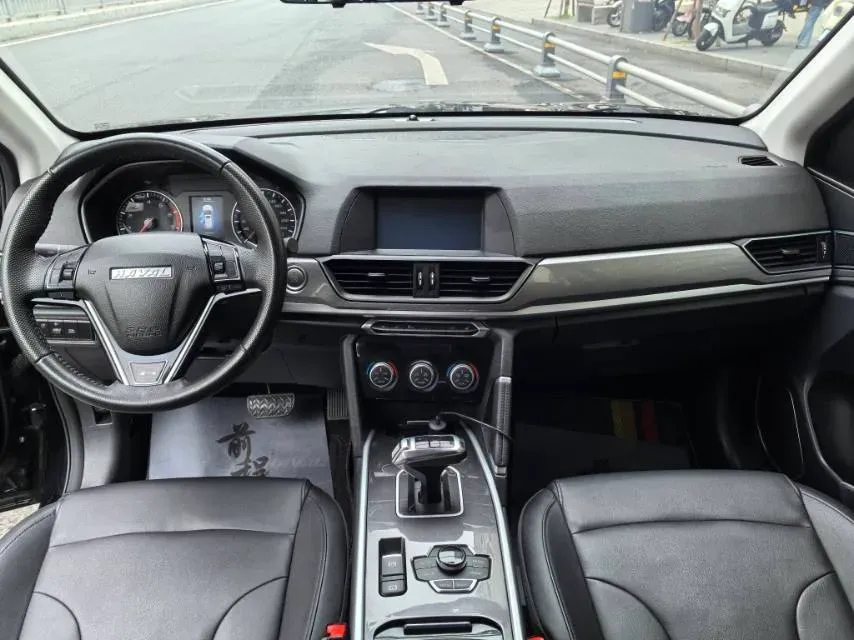 2018 Haval H6 1.5T 150HP L4 7DCT,autocango,china used car exporter,china ev exporter,chinese used car exporter,chinese used ev exporter