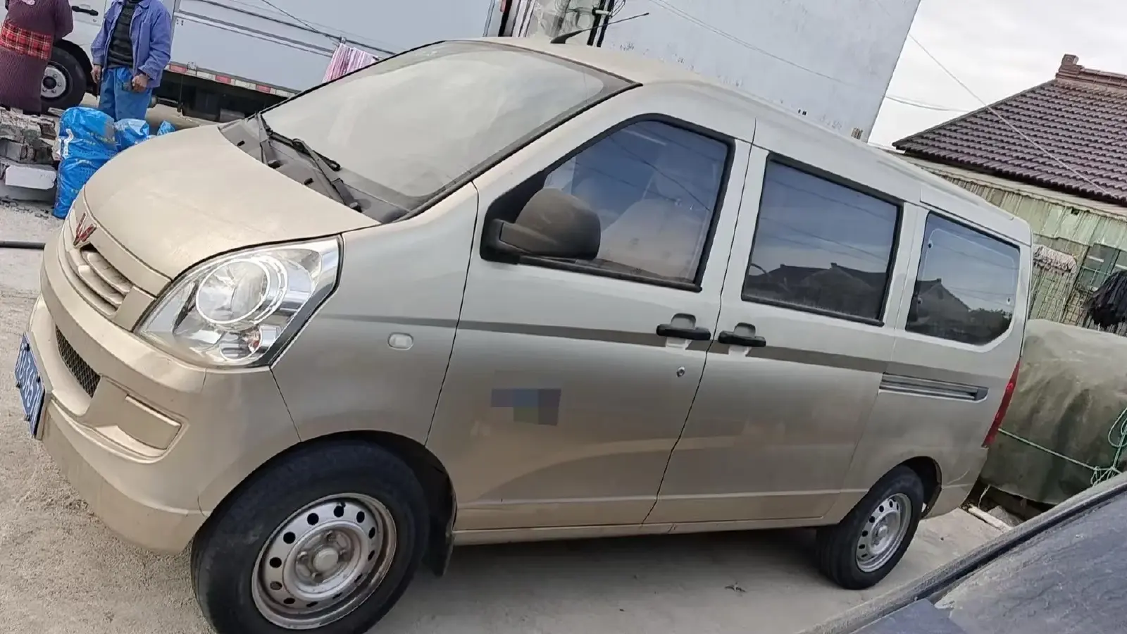 2021 WuLing RongGuang S 1.2L 76HP L4 5MT