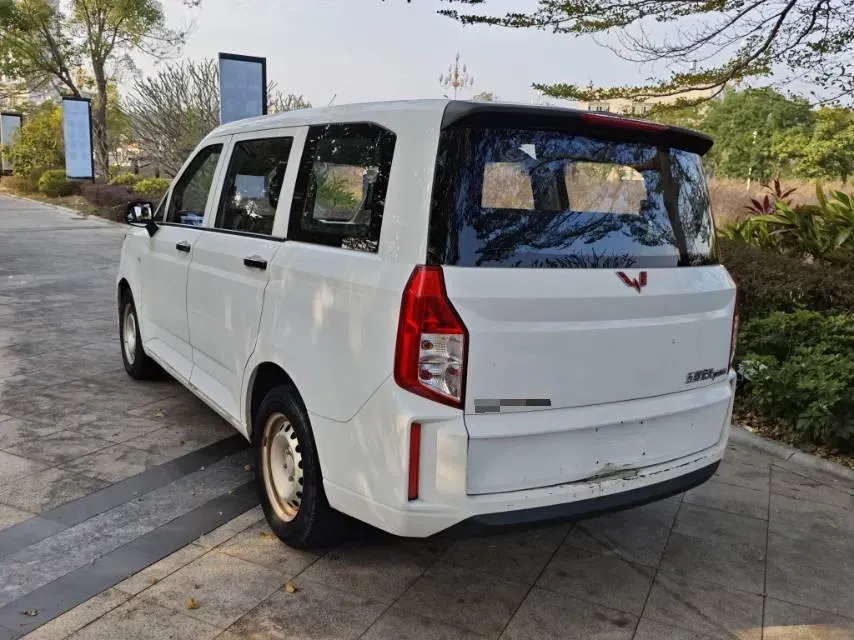 2019 Venucia M50V 1.5L 112HP L4 5MT,autocango,china used car exporter,china ev exporter,chinese used car exporter,chinese used ev exporter