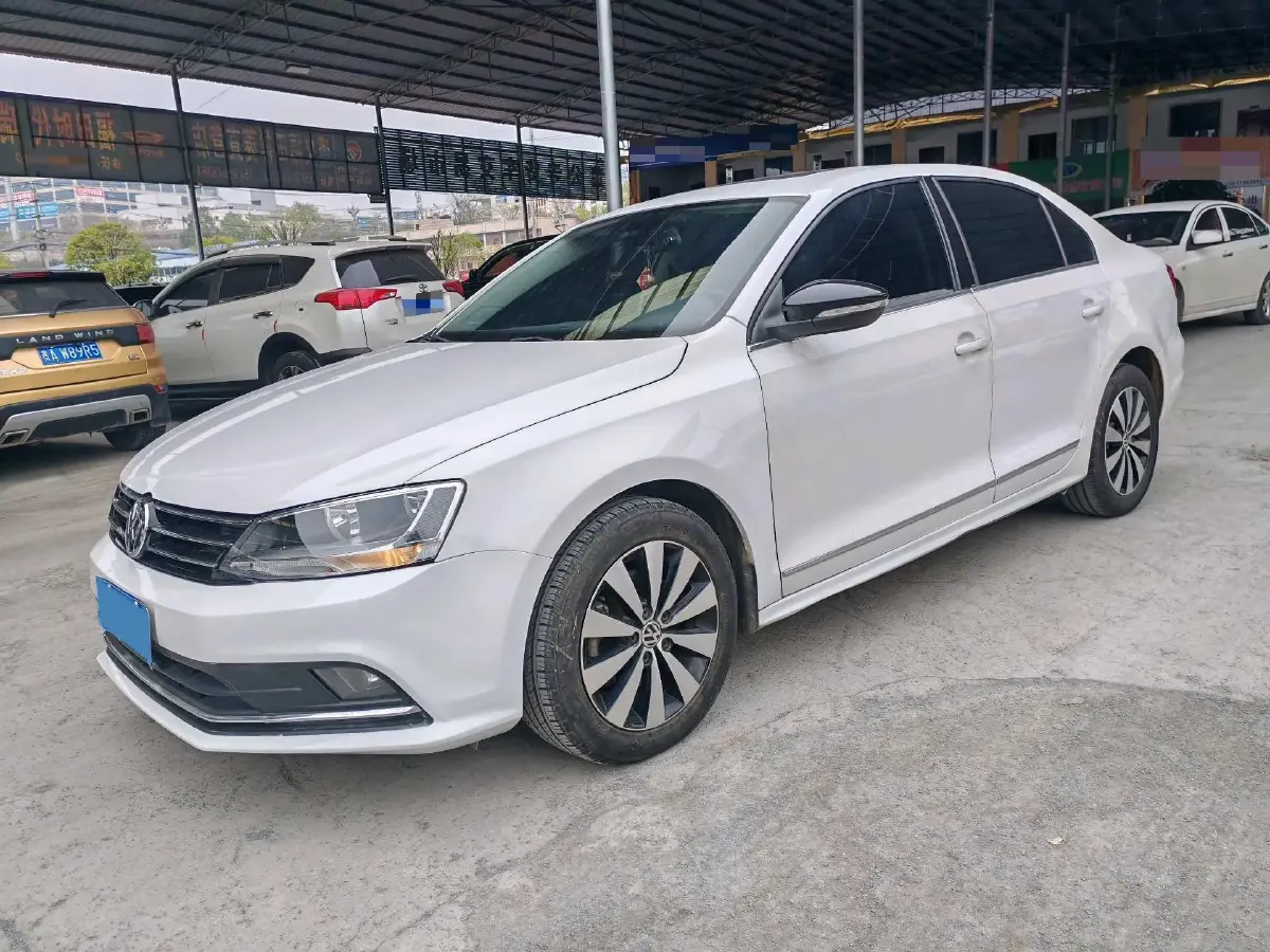 2018 Volkswagen Bora 1.4T 131HP L4 7DCT