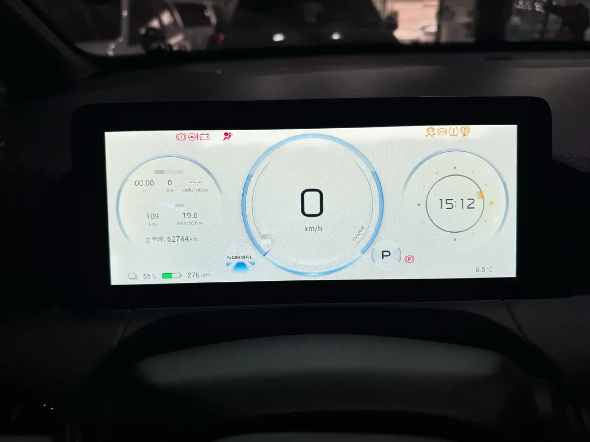 2022 Geely Okavango 1.8T 184HP L4 7DCT,autocango,china used car exporter,china ev exporter,chinese used car exporter,chinese used ev exporter