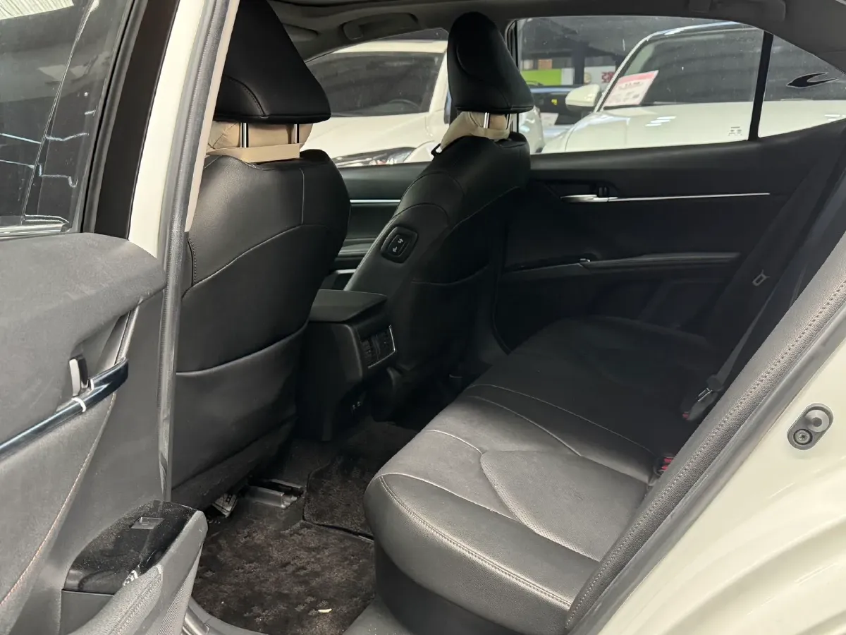 2021 Toyota Camry 2.5L 178HP L4 E-CVT Hybrid,autocango,china used car exporter,china ev exporter,chinese used car exporter,chinese used ev exporter