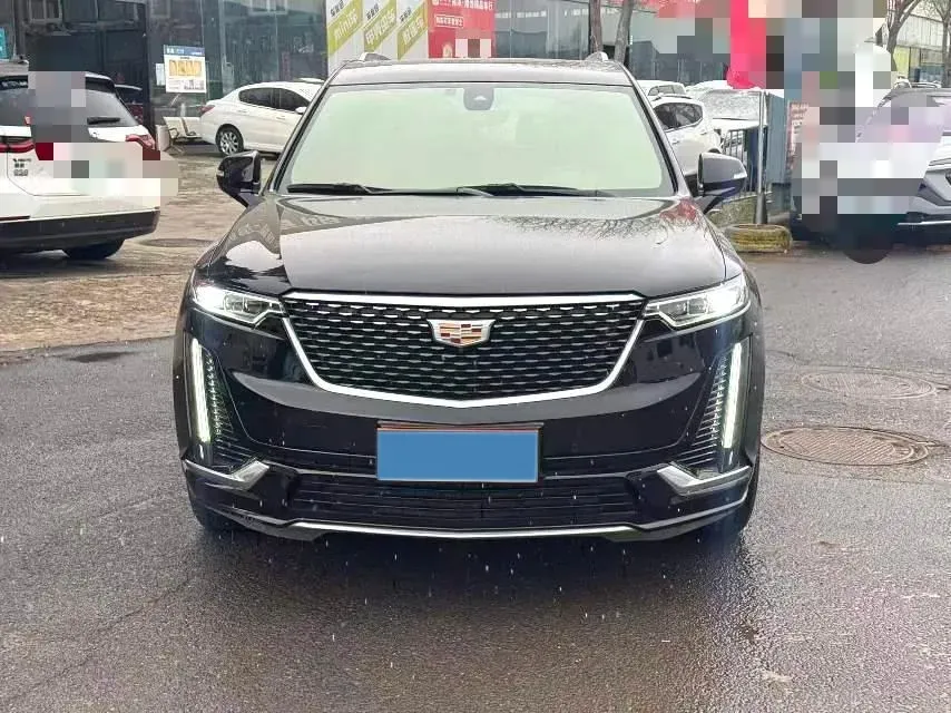 2022 Cadillac XT6 2.0T 237HP L4 9AT,autocango,china used car exporter,china ev exporter,chinese used car exporter,chinese used ev exporter