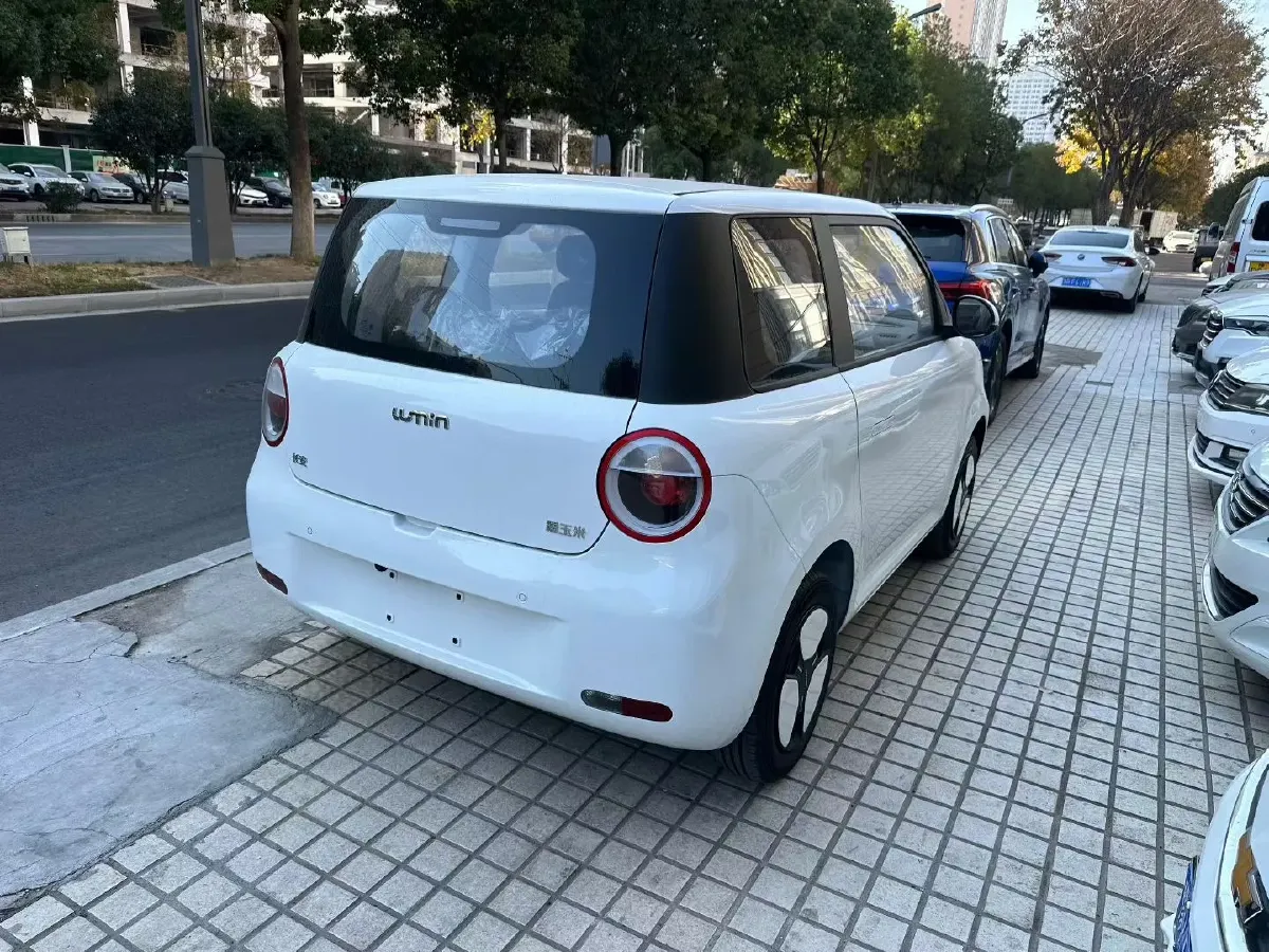 2025 LingBox BOX BEV 19.2KWH,autocango,china used car exporter,china ev exporter,chinese used car exporter,chinese used ev exporter