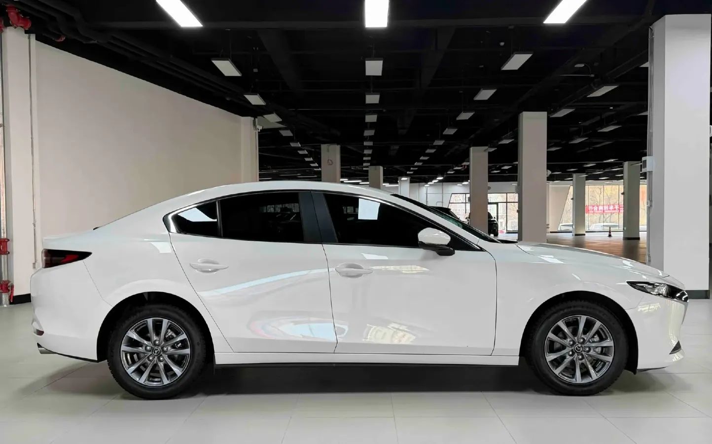 2021 Mazda 3 Axela 1.5L 117HP L4 6AT,autocango,china used car exporter,china ev exporter,chinese used car exporter,chinese used ev exporter