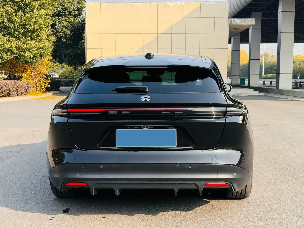 2024 NIO ET5T BEV 75KWH,autocango,china used car exporter,china ev exporter,chinese used car exporter,chinese used ev exporter