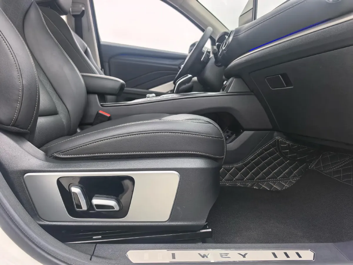 2021 WEY VV6 2.0T 227HP L4 7DCT,autocango,china used car exporter,china ev exporter,chinese used car exporter,chinese used ev exporter