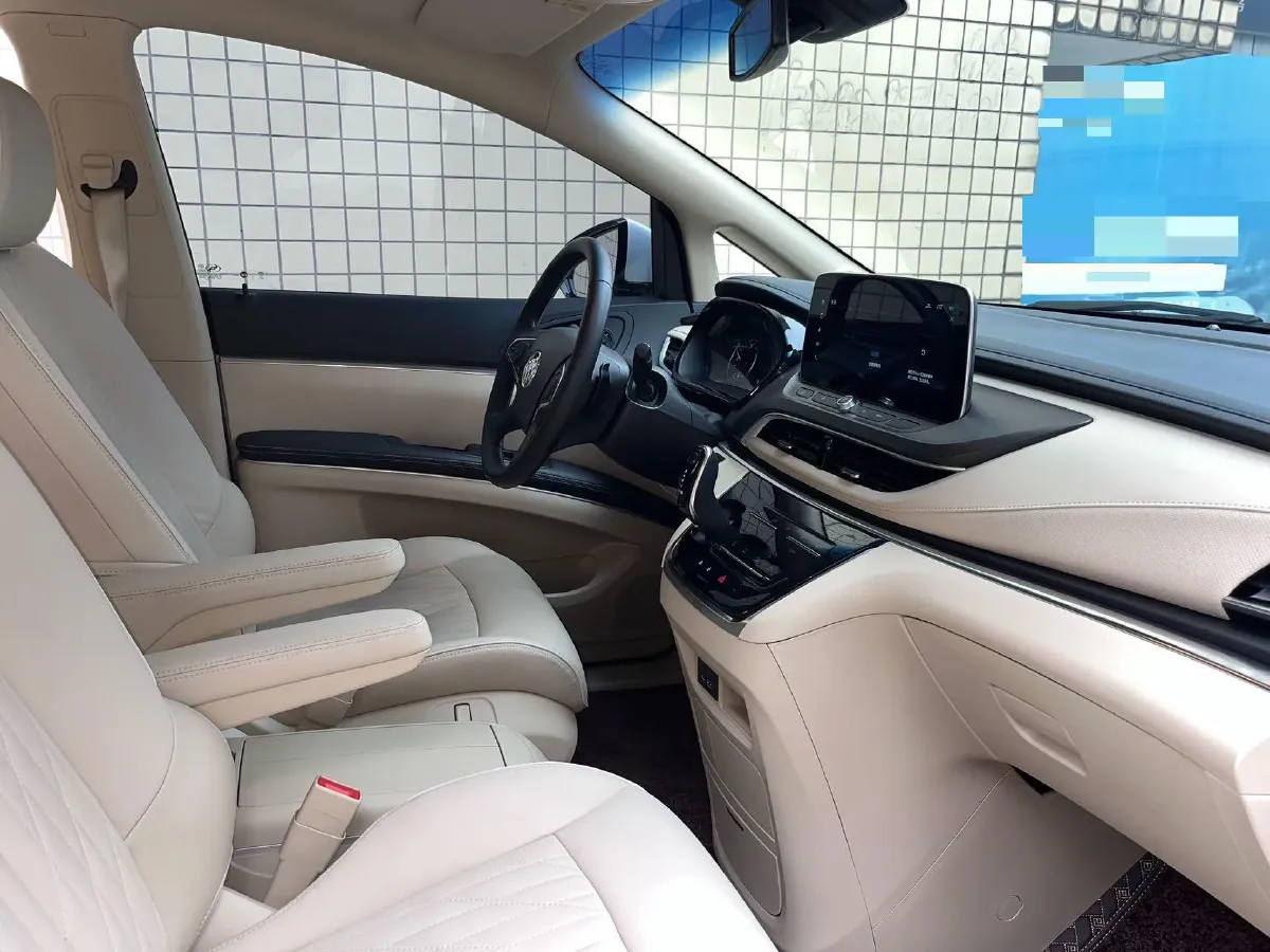 2023 Buick GL8 2.0T 237HP L4 9AT,autocango,china used car exporter,china ev exporter,chinese used car exporter,chinese used ev exporter