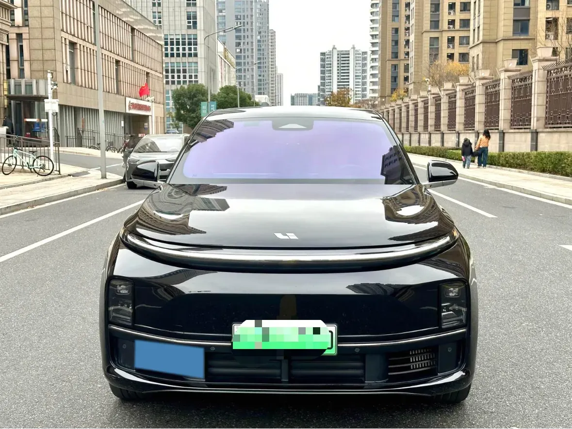 2024 Li L7 Range Extended 154HP REEV 42.8KWH,autocango,china used car exporter,china ev exporter,chinese used car exporter,chinese used ev exporter