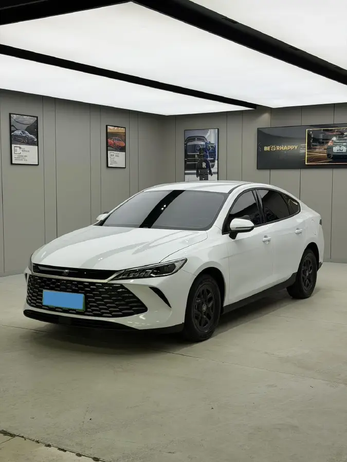 2025 BYD Qin Plus 1.5L 101HP L4 E-CVT PHEV 7.68KWH 2025 BYD Qin Plus 1.5L 101HP L4 E-CVT PHEV 7.68KWH