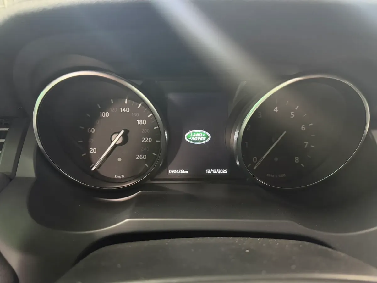 2018 Land Rover Range Rover Evoque 2.0T 241HP L4 9AT,autocango,china used car exporter,china ev exporter,chinese used car exporter,chinese used ev exporter