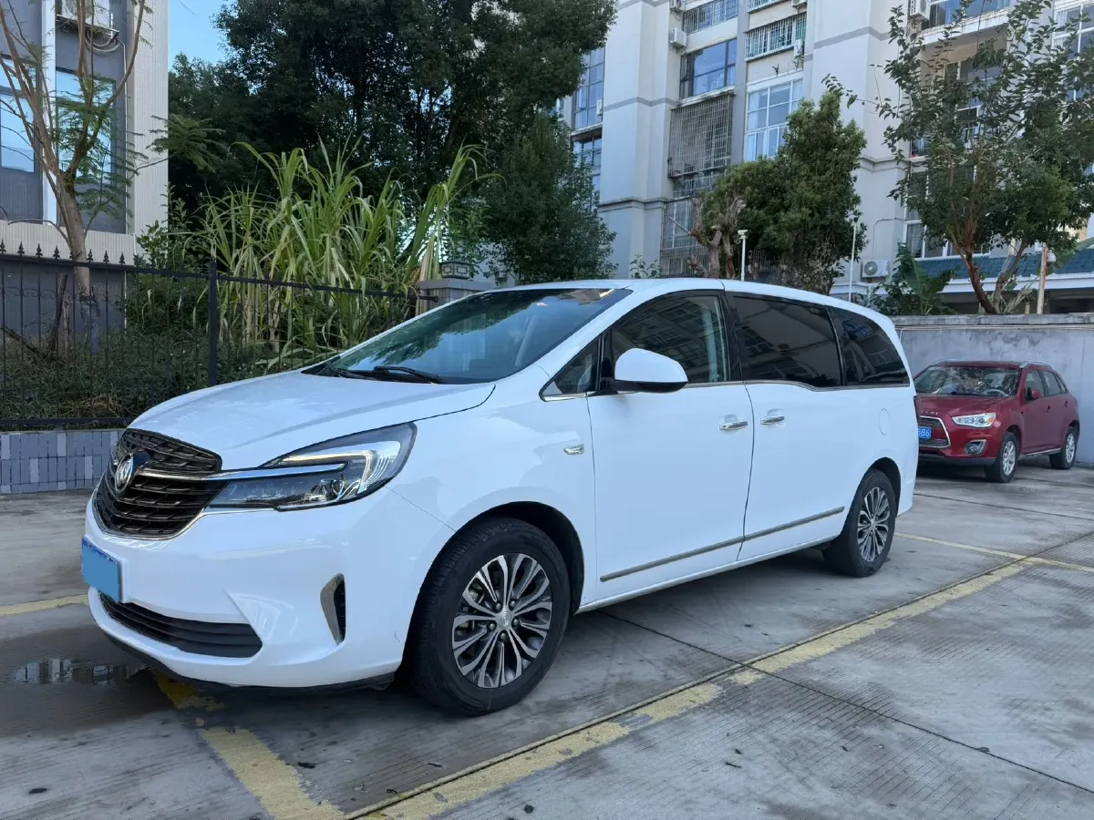 2022 Buick GL8 2.0T 237HP L4 9AT,autocango,china used car exporter,china ev exporter,chinese used car exporter,chinese used ev exporter