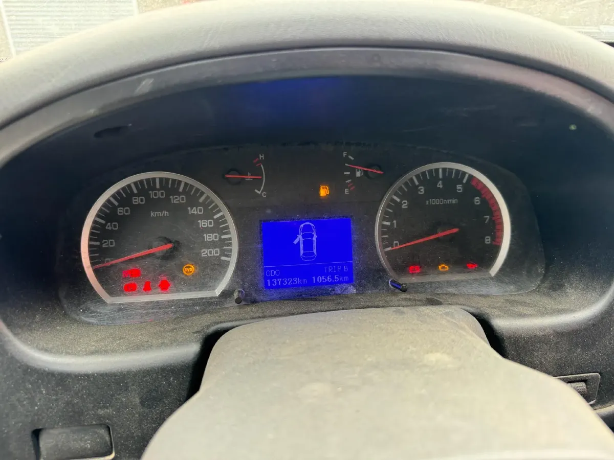 2017 Dongfeng RuiQi 2.4L 139HP L4 5MT,autocango,china used car exporter,china ev exporter,chinese used car exporter,chinese used ev exporter