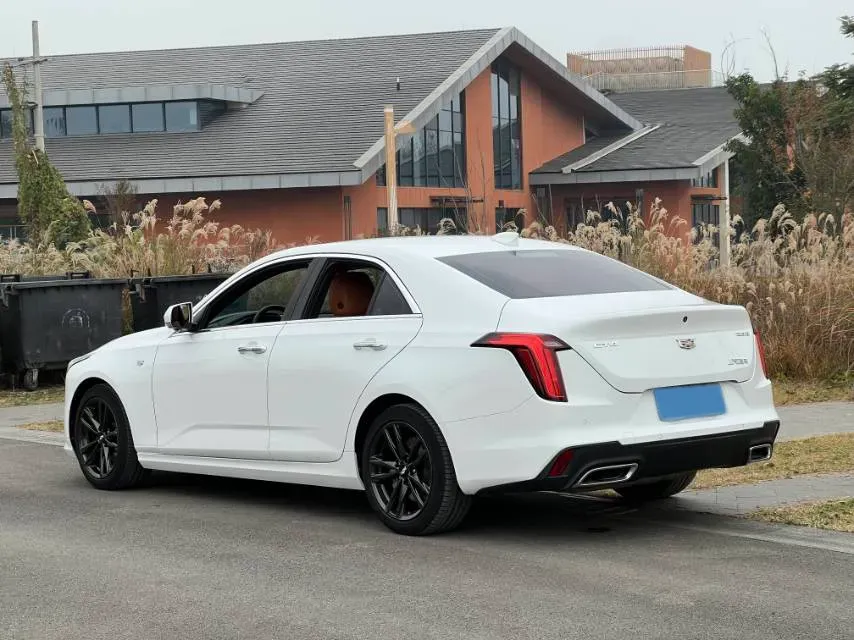 2022 Cadillac CT4 2.0T 237HP L4 8AT,autocango,china used car exporter,china ev exporter,chinese used car exporter,chinese used ev exporter
