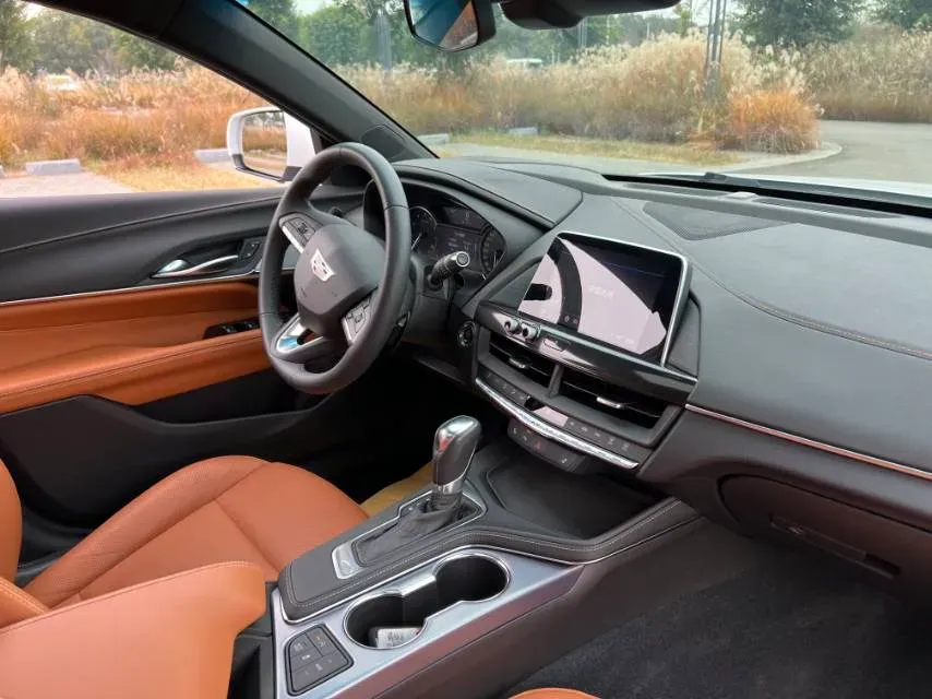 2022 Cadillac CT4 2.0T 237HP L4 8AT,autocango,china used car exporter,china ev exporter,chinese used car exporter,chinese used ev exporter