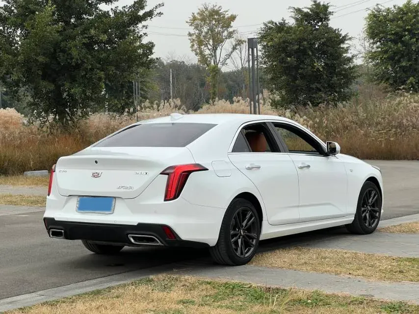 2022 Cadillac CT4 2.0T 237HP L4 8AT,autocango,china used car exporter,china ev exporter,chinese used car exporter,chinese used ev exporter