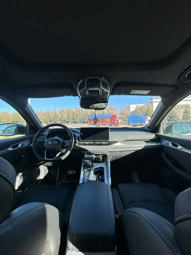 2024 Geely Preface 2.0T 190HP L4 7DCT,autocango,china used car exporter,china ev exporter,chinese used car exporter,chinese used ev exporter