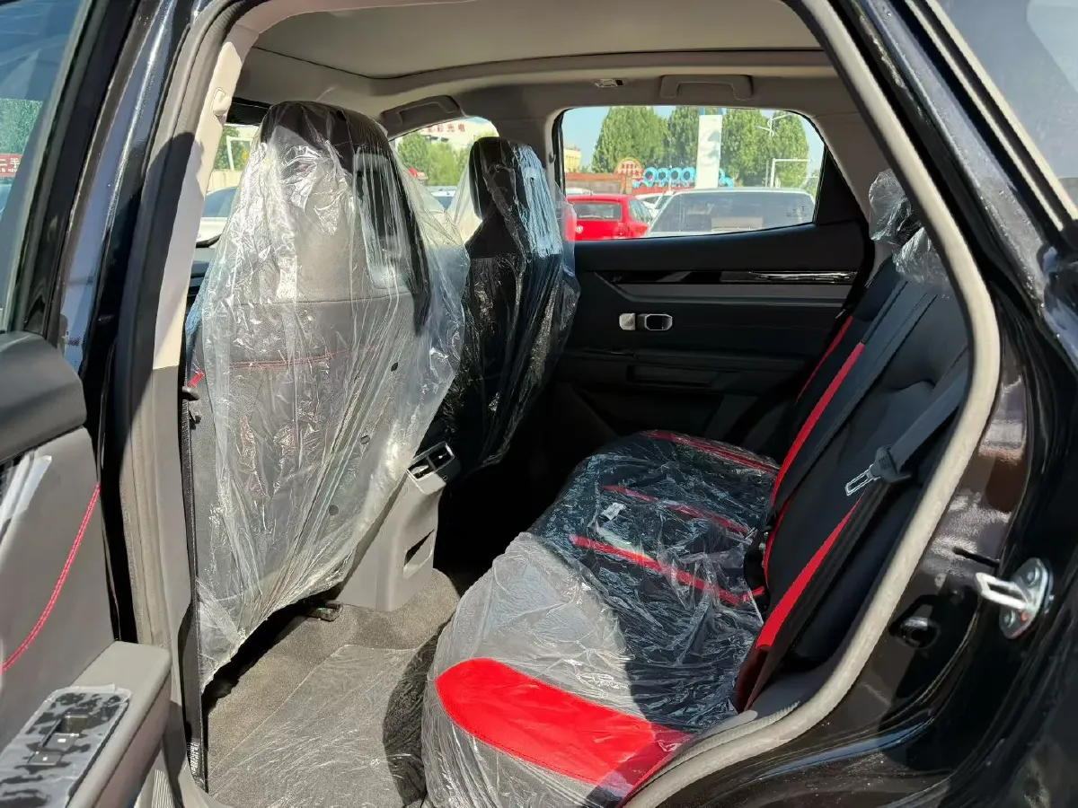 2024 Jetour DASHING 1.5T 156HP L4 6DCT,autocango,china used car exporter,china ev exporter,chinese used car exporter,chinese used ev exporter